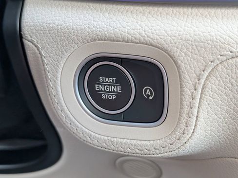 Used 2024 Mercedes-Benz GLE 450 4MATIC image 22