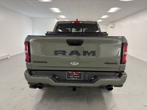 New 2026 RAM 1500 4x4 Crew Cab image 7