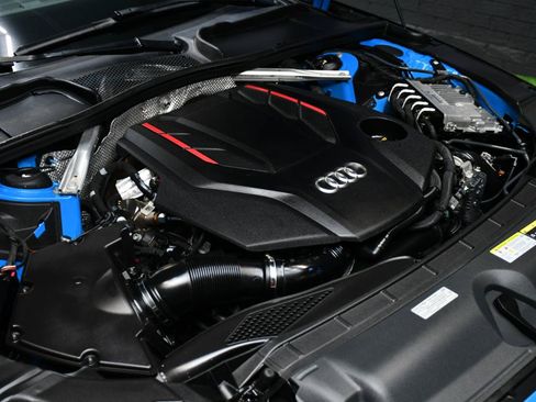 Used 2021 Audi S4 Premium Plus w/ Premium Plus Package AWD/4WD image 15