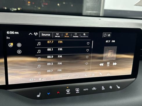 New 2026 Nissan Leaf Platinum+ image 17