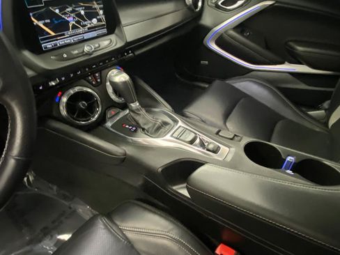 Used 2016 Chevrolet Camaro SS RWD image 28