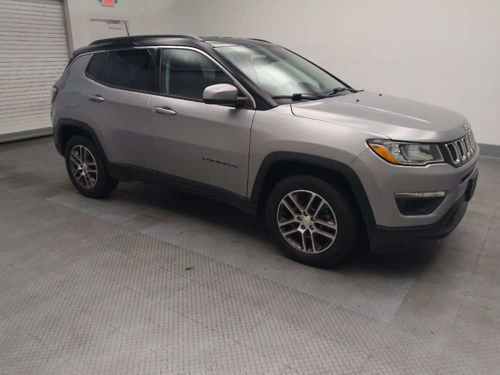 Used 2018 Jeep Compass Latitude w/ Popular Equipment Group FWD image 11