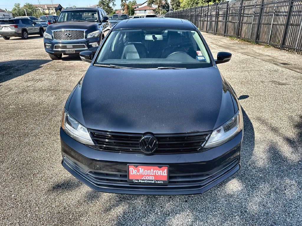 Used 2017 Volkswagen Jetta SE FWD image 10
