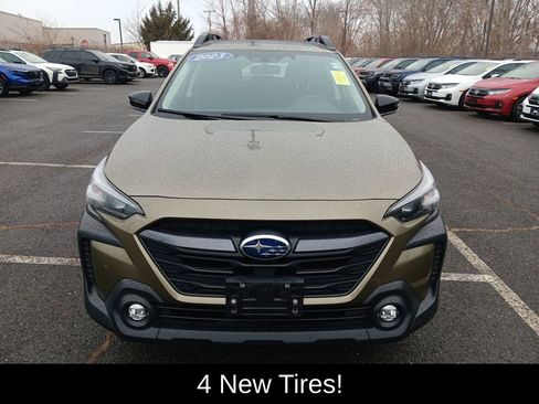 Used 2023 Subaru Outback Premium image 9