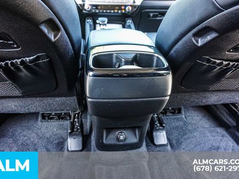 Used 2024 Kia Telluride EX w/ EX Captain's Chair Package FWD image 32