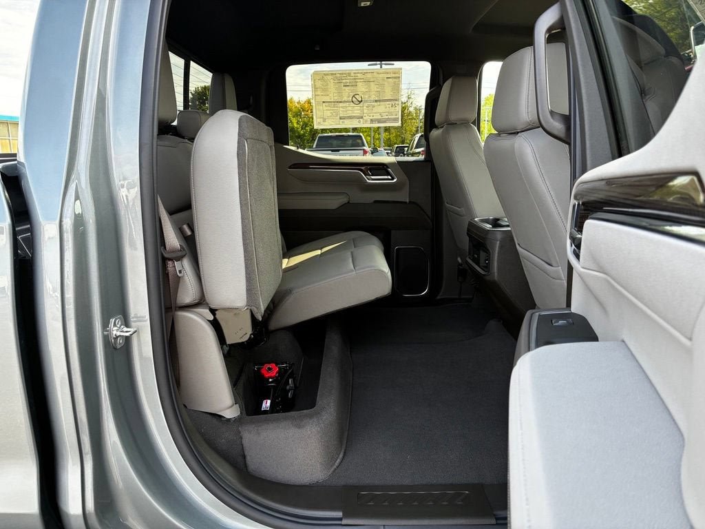 New 2026 Chevrolet Silverado 1500 RST AWD/4WD image 35