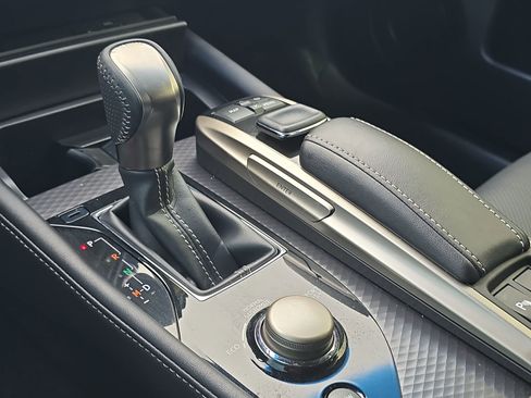 Used 2019 Lexus GS 350 F Sport image 20