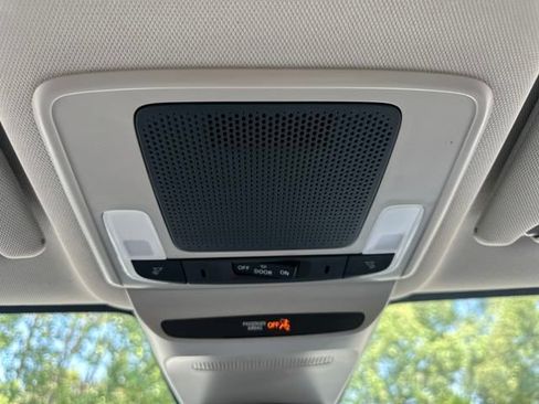 New 2026 Honda HR-V LX image 28