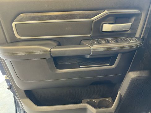 Used 2024 RAM 2500 Big Horn w/ Bed Utility Group image 18