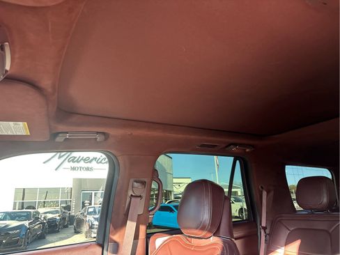 Used 2018 Lincoln Navigator Black Label w/ Cargo Package image 6