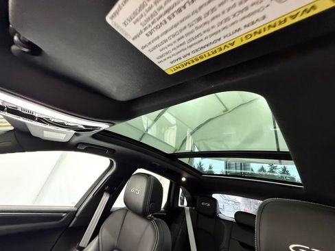 Used 2018 Porsche Macan GTS image 40