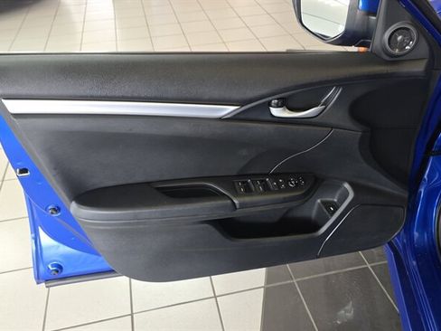 Used 2019 Honda Civic Sport image 17