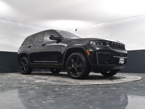 New 2026 Jeep Grand Cherokee Limited AWD/4WD image 46