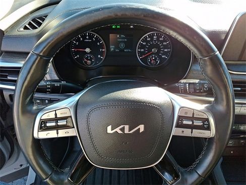 Used 2022 Kia Telluride EX w/ EX Premium Package image 20