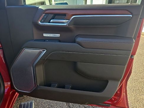 Used 2023 GMC Sierra 1500 Denali w/ Denali Reserve Package image 24