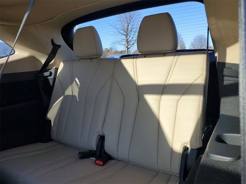 Certified 2023 Acura MDX FWD w/ Technology Package image 15