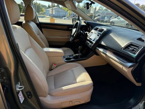 Used 2015 Subaru Outback 2.5i Limited image 28