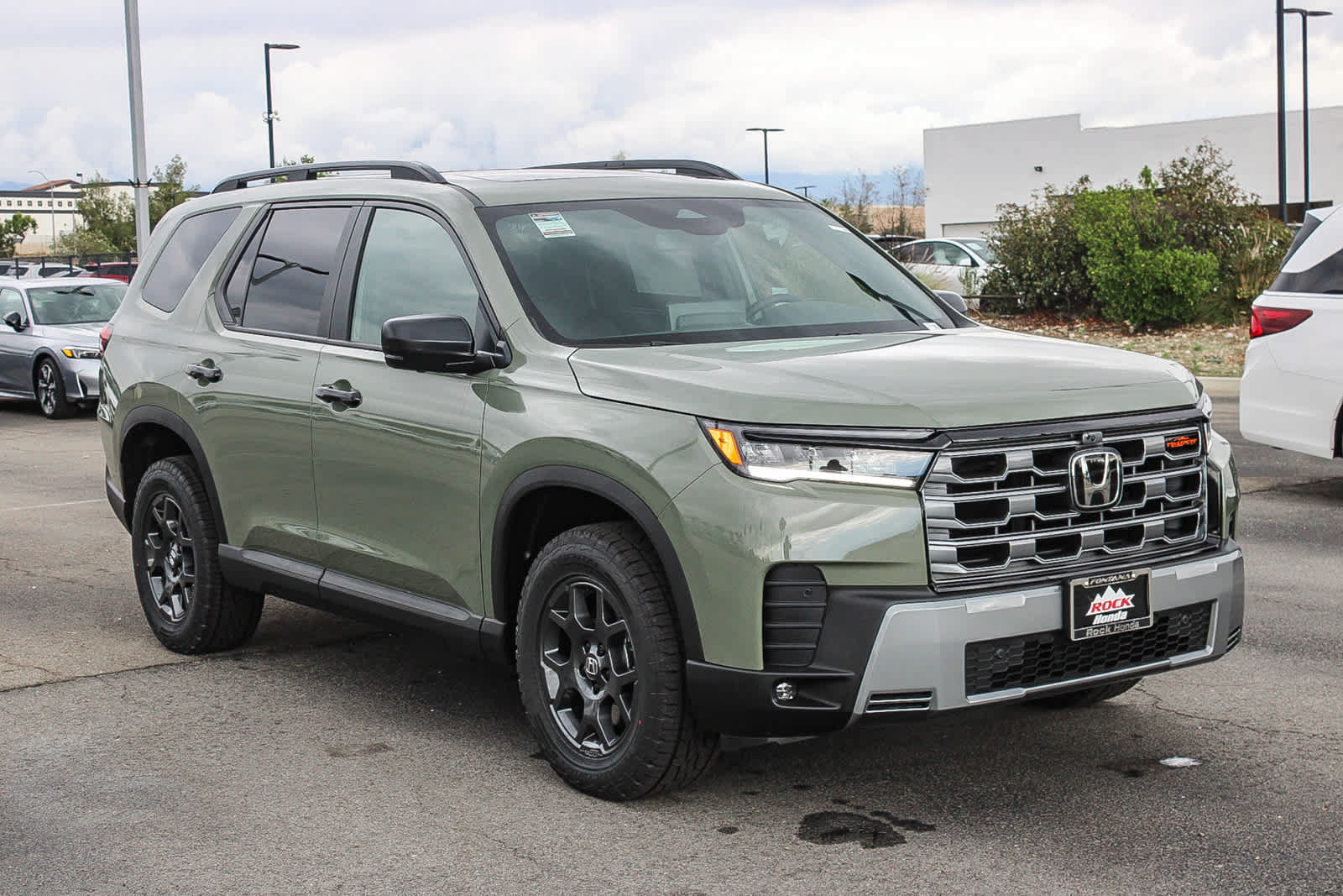 New 2026 Honda Pilot TrailSport image 3