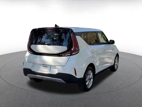 Used 2025 Kia Soul LX w/ LX Technology Package image 14