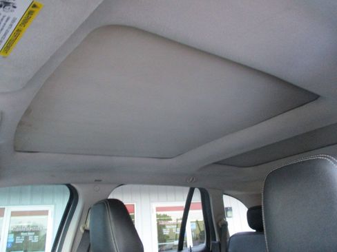 Used 2007 Ford Edge SEL AWD/4WD image 16