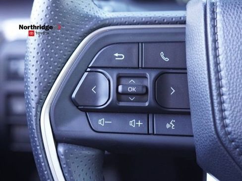 Used 2025 Toyota 4Runner TRD Off-Road Premium image 24