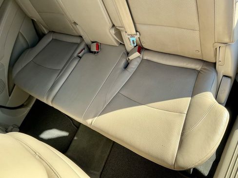 Used 2012 Hyundai Veracruz Limited image 29