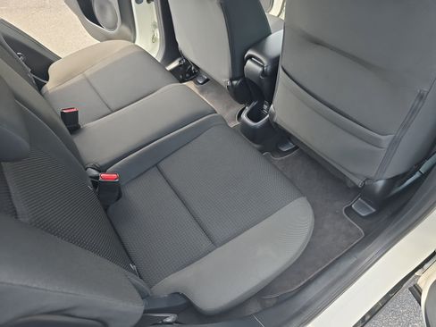 Used 2022 Honda HR-V Sport image 11