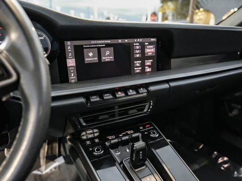 Used 2020 Porsche 911 Carrera 4S image 20