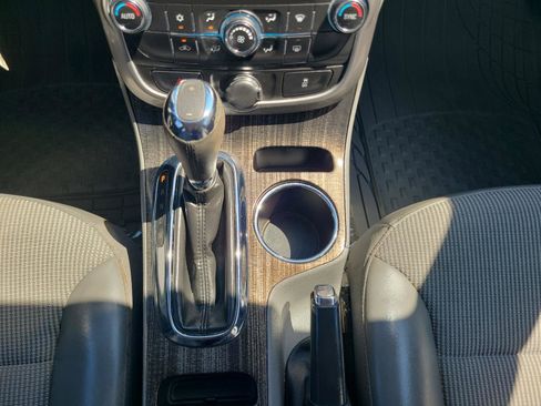 Used 2014 Chevrolet Malibu LT image 15