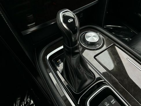 Used 2024 INFINITI QX80 Luxe image 17