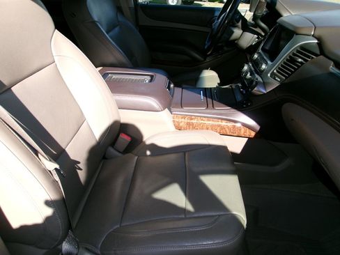 Used 2016 Chevrolet Tahoe LTZ image 24