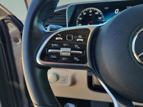 Used 2022 Mercedes-Benz GLE 350 image 24