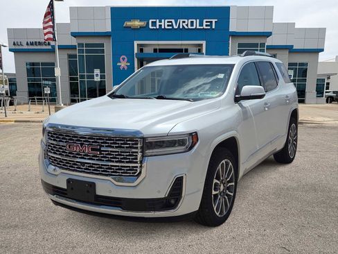Used 2022 GMC Acadia Denali w/ Denali Ultimate Package AWD/4WD image 1