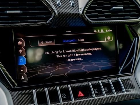 Used 2020 Lamborghini Urus image 49