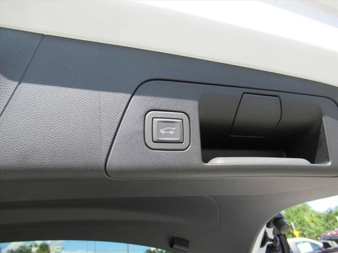 New 2025 Buick Envision Sport Touring image 33