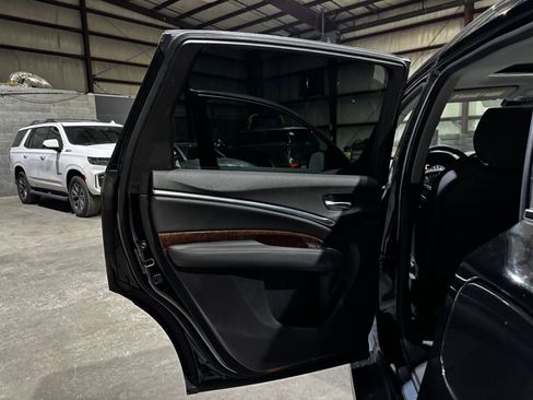 Used 2018 Acura MDX w/Technology Package & AcuraWa image 15