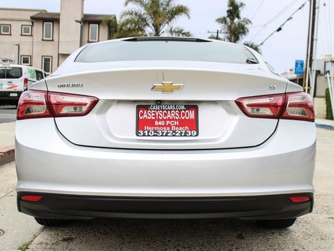 Used 2020 Chevrolet Malibu LT FWD image 5