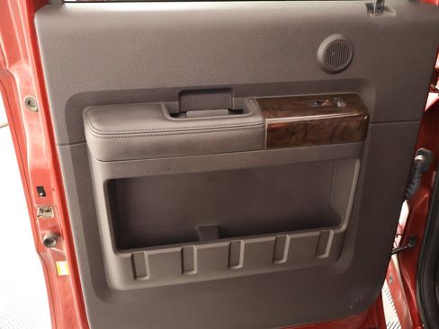 Used 2015 Ford F250 Platinum w/ FX4 Off-Road Package image 18