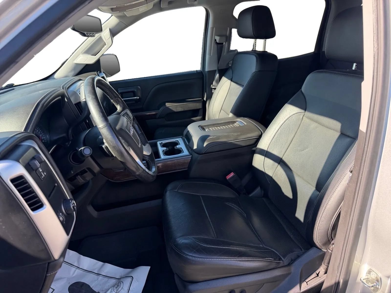 Used 2018 GMC Sierra 1500 SLT w/ Enhanced Driver Alert Package RWD image 10