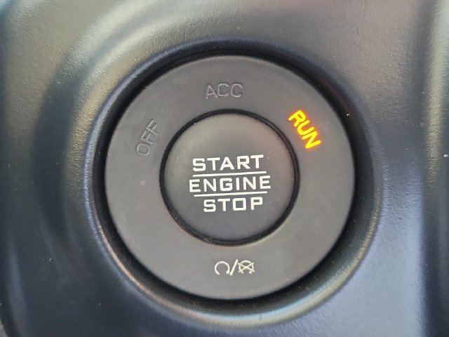 Used 2022 Jeep Wrangler Sport AWD/4WD image 29