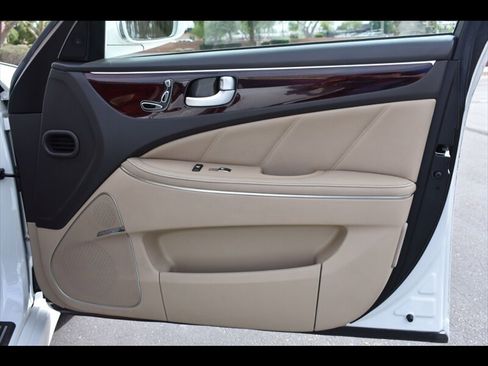 Used 2013 Hyundai Equus Ultimate image 42