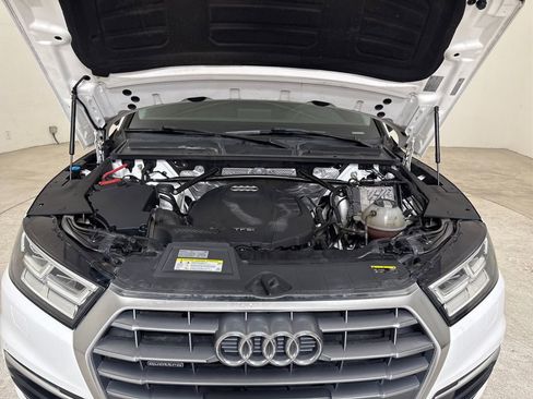 Used 2018 Audi Q5 2.0T Premium Plus w/ Premium Plus Package image 14