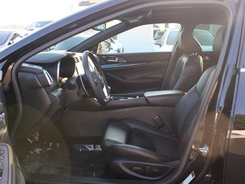 Used 2021 Nissan Maxima SR w/ Sport Mat Group image 10