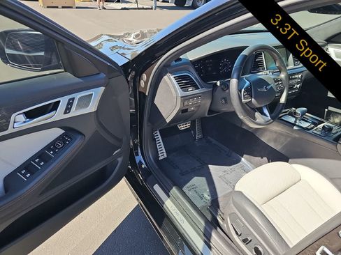 Used 2018 Genesis G80 3.3T Sport RWD image 10