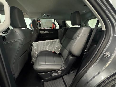 New 2026 Ford Explorer Active image 11