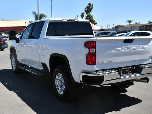 Used 2025 Chevrolet Silverado 2500 LT image 6