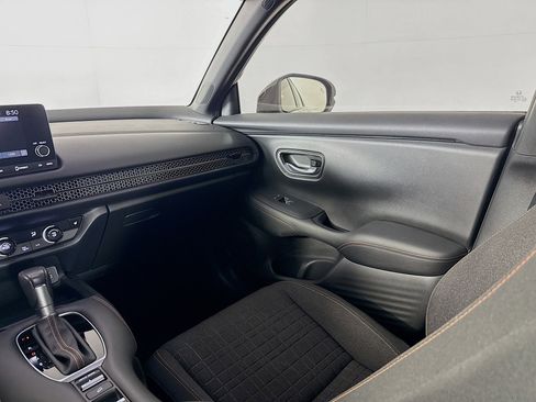 Used 2023 Honda HR-V Sport image 27