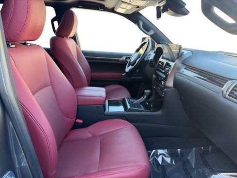 Used 2023 Lexus GX 460 Premium image 15