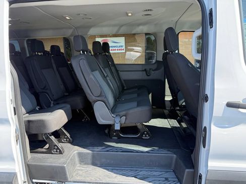 Used 2023 Ford Transit 350 XLT RWD image 19