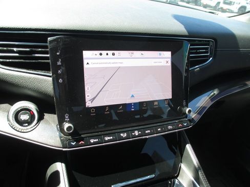 Used 2023 Jeep Wagoneer L 4WD w/ Premium Group I image 30